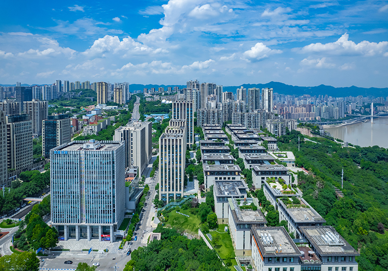 2023年8月4日，重慶，區(qū)塊鏈數(shù)字經(jīng)濟(jì)產(chǎn)業(yè)園。